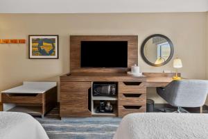 TV a/nebo společenská místnost v ubytování Hampton Inn Temple