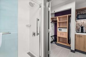 Η κουζίνα ή μικρή κουζίνα στο Hilton Garden Inn Cartersville