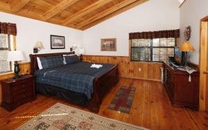 En eller flere senge i et værelse på Bella Vista