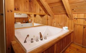 Et badeværelse på Bella Vista + 14 billeder