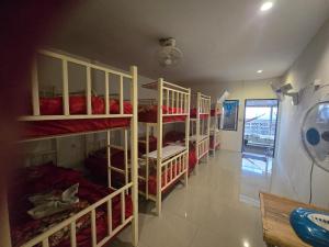 Gallery image of Sunny in town hostel in Pai