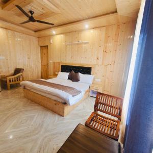Voodi või voodid majutusasutuse Ekaant Stays - Manali toas