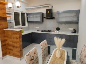 Cucina o angolo cottura di The feathers