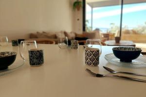 Nápoje v ubytovaní Laurina - Terrace with sea view Patio - by TGB + 18 fotografií
