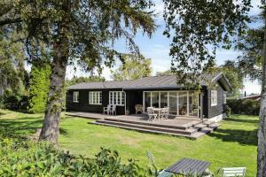 Taman di luar Idyllic Tranquility And Island Atmosphere On Thurø