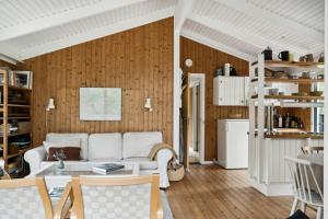 Χώρος καθιστικού στο Authentic Holiday Home Idyll Near Beach And Forest +31 φωτογραφίες