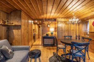 O zonă de relaxare la Chiara Home, in centro a Cortina d Ampezzo
