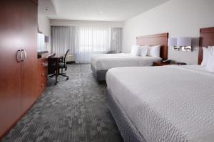 Katil atau katil-katil dalam bilik di Courtyard Marriott Houston Pearland