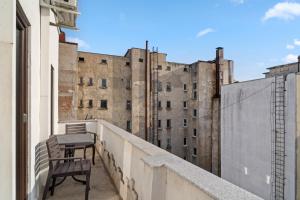 Μπαλκόνι ή βεράντα στο Ultra Central Apartment - Victory Avenue