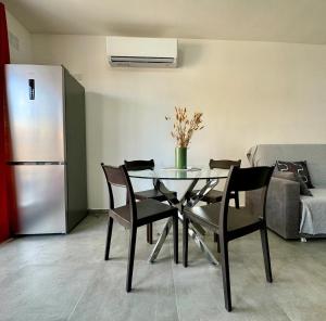 Imagine din galeria proprietății MIVE-Delux Three Bedroom Apartment in Marsaskala în Marsaskala
