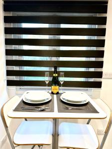 Photo de la galerie de l'établissement The Cabin, à Truro