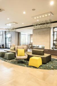Posezení v ubytování Courtyard by Marriott Seattle Bellevue/Downtown