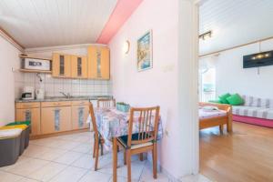 Kuchyň nebo kuchyňský kout v ubytování Apartments Barbara