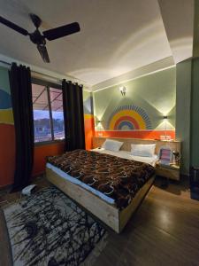 Siddhartha Greens Resort Bir Billing Amidst Tea Garden客房内的一张或多张床位