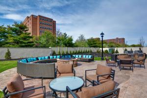 Fotografie z fotogalerie ubytování Courtyard by Marriott Long Island Islip/Courthouse Complex v destinaci Central Islip