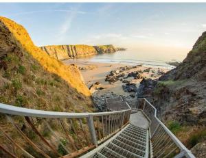 Naturlandskabet i nærheden af feriehuset + 20 billeder