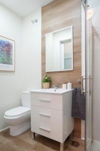 Un baño de Apartamentos Uncibay Premium