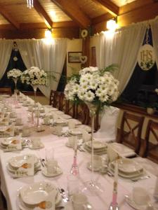 Restaurace v ubytování Ośrodek Wypoczynkowy Hacjenda