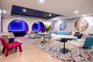 Posezení v ubytování YOTEL Miami