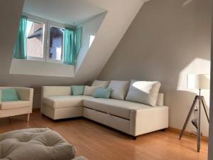 Ein Sitzbereich in der Unterkunft HOUSE TUVESA PREMIUM 1 DORMITORIO WIFI GRATiS