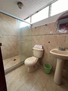 Ένα μπάνιο στο El Todero Loft