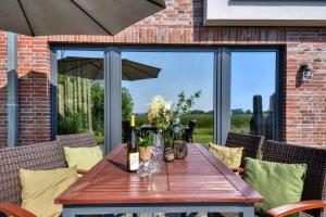Patio nebo venkovní prostory v ubytování Ferienhaus Backsteinquartier C Putbus