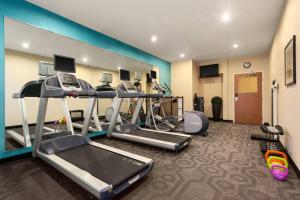 Fitness centrum a/nebo fitness zařízení v ubytování Fairfield Inn & Suites Amarillo West/Medical Center