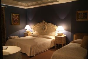Фотография из галереи Hôtel Château de la Tour в Каннах