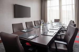 Kawasan bisnes dan/atau bilik persidangan di Courtyard by Marriott Pullman