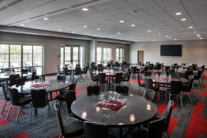 Restoran atau tempat lain untuk makan di Courtyard by Marriott Pullman