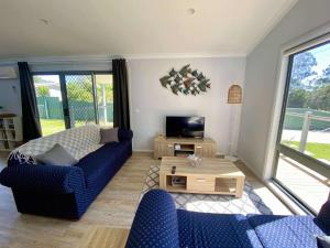 Gallery image of 47 Mirrabooka Road, Mallacoota in Mallacoota