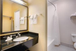 Koupelna v ubytování Fairfield Inn & Suites Austin University Area