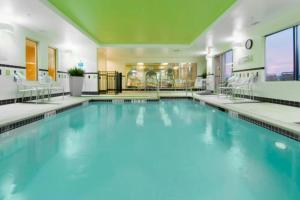 Bazén v ubytování Fairfield Inn & Suites by Marriott Austin Parmer Tech Ridge nebo v jeho okolí