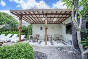 Patio nebo venkovní prostory v ubytování Harmony Beach Suite