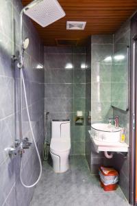 Koupelna v ubytování Sapa Grand Blue Hotel