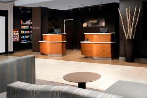 Posezení v ubytování Courtyard by Marriott Tyler