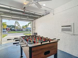 Spillelokalet på Bring Your Boat! Updated Home Close to 3 Beaches