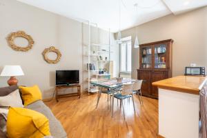 Et tv og/eller underholdning på Casa Elena - ItalyHolidayHouse