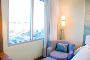 Postel nebo postele na pokoji v ubytování Courtyard by Marriott Fort Walton Beach-West Destin