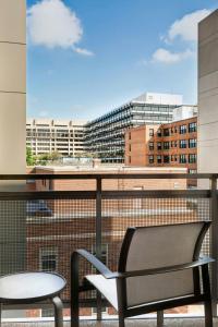 Balkón nebo terasa v ubytování Courtyard by Marriott Washington, D.C./Foggy Bottom