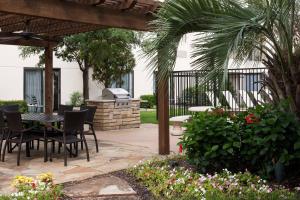 Zahrada ubytování Courtyard by Marriott Waco