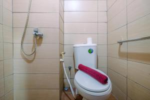 デポックにあるComfy and Modern Margonda Residence 5 Studio Apartment By Travelioのギャラリーの写真