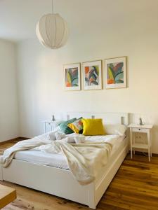 Posteľ alebo postele v izbe v ubytovaní Central City Retreat