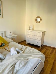 Posteľ alebo postele v izbe v ubytovaní Central City Retreat