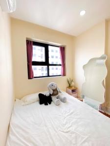 Postel nebo postele na pokoji v ubytování Home couple