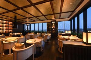 ReLabo -Medical Spa & Stay-餐厅或其他用餐的地方