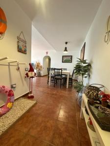 Zdjęcie z galerii obiektu La Isla House 5 minuti Centro-Spiaggia Corralejo w Corralejo