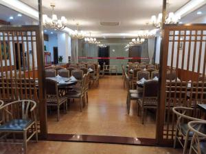 Restavracija oz. druge možnosti za prehrano v nastanitvi Kaiserdom Hotel Baiyun Airport-24-hour Airport-Free shuttle bus