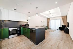 Kuchyň nebo kuchyňský kout v ubytování City Walk Green Planet View 1Br