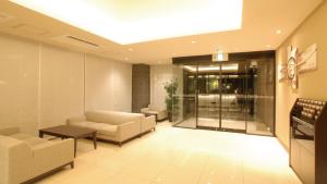 A seating area at AB Hotel Kakamigahara